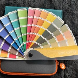 Light Spring TCI Color Swatch Fan